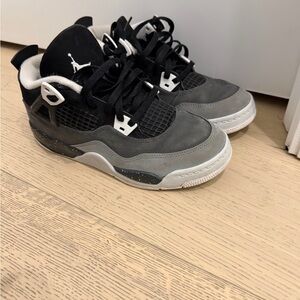 Nike Kids JORDAN RETRO 4 FEAR Black and Gray Sneakers